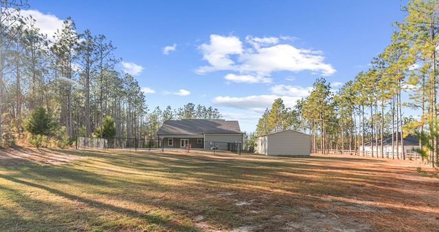1382 Glen Lawrence Road, Cowarts, AL 36321