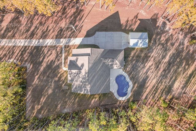 1382 Glen Lawrence Road, Cowarts, AL 36321