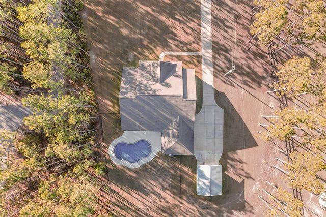 1382 Glen Lawrence Road, Cowarts, AL 36321