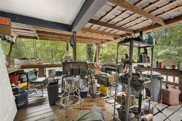 203 Lazy Hollow Lane, Livingston, TX 77351