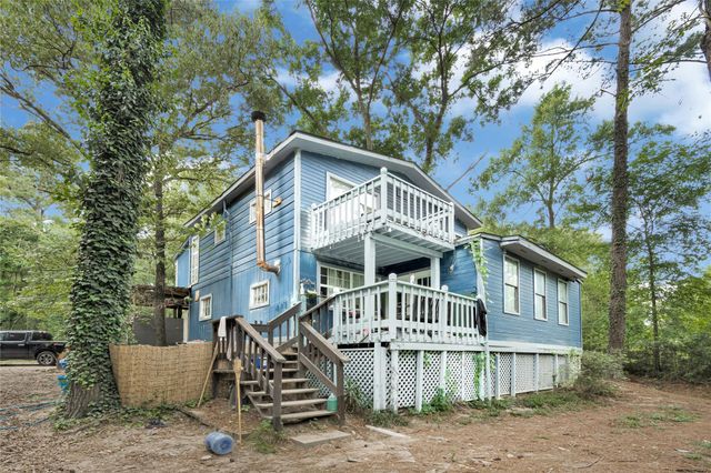 203 Lazy Hollow Lane, Livingston, TX 77351