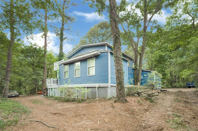 203 Lazy Hollow Lane, Livingston, TX 77351