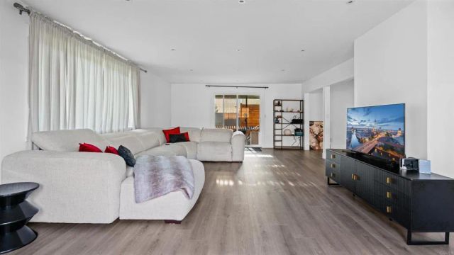 9215 Huntington Avenue, San Diego, CA 92123