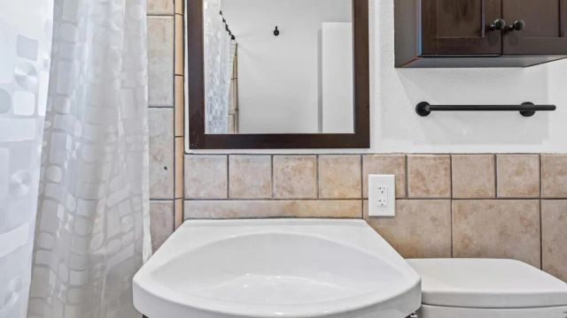 9215 Huntington Avenue, San Diego, CA 92123