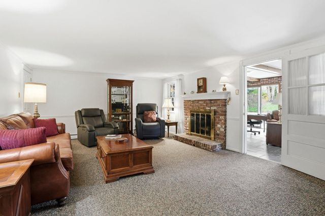 1624 DILLON RD, Ambler, PA 19002