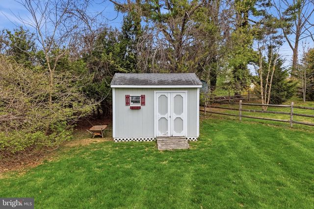 1624 DILLON RD, Ambler, PA 19002