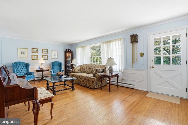 1624 DILLON RD, Ambler, PA 19002