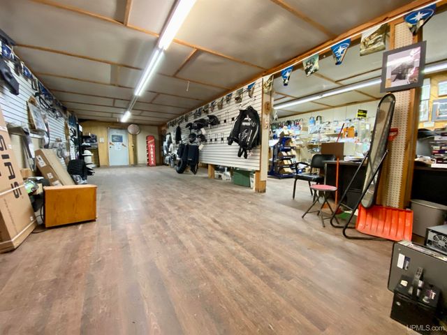 7794 Us2 Highway, Rapid River, MI 49878