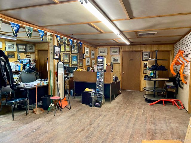 7794 Us2 Highway, Rapid River, MI 49878