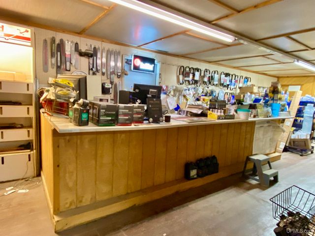 7794 Us2 Highway, Rapid River, MI 49878