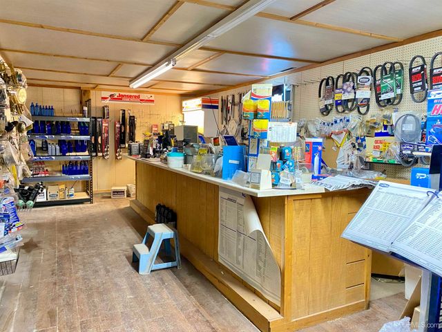 7794 Us2 Highway, Rapid River, MI 49878