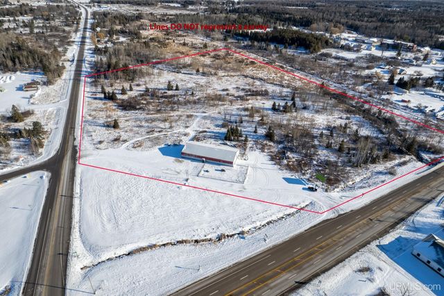 7794 Us2 Highway, Rapid River, MI 49878