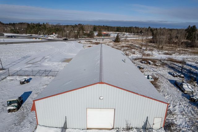 7794 Us2 Highway, Rapid River, MI 49878