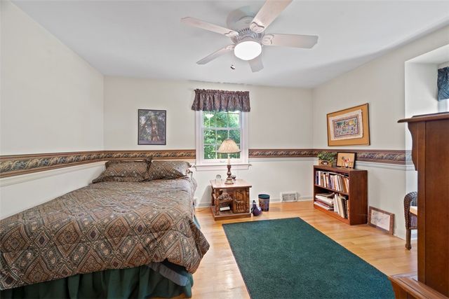 4101 Northampton Drive, Hampton, PA 15101