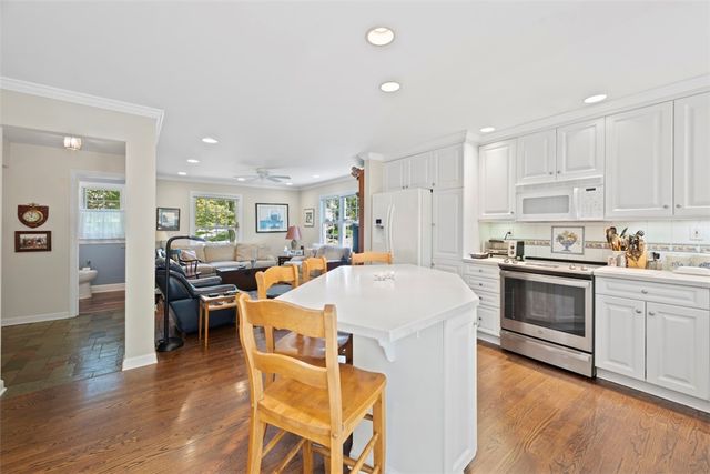 4101 Northampton Drive, Hampton, PA 15101