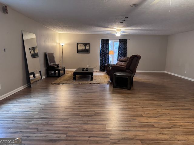 21101 Highway 85, Gay, GA 30218