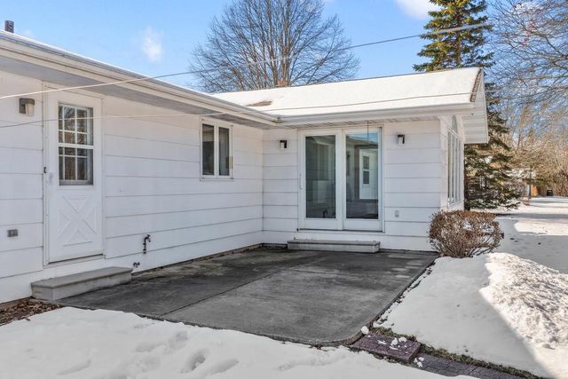 2751 ALLOUEZ AVENUE, Green Bay, WI 54311