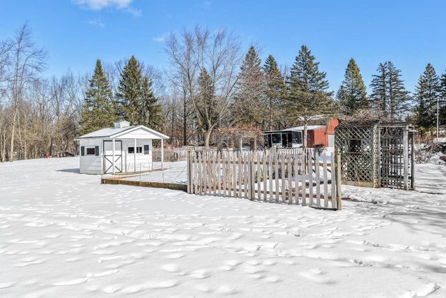 2751 ALLOUEZ AVENUE, Green Bay, WI 54311