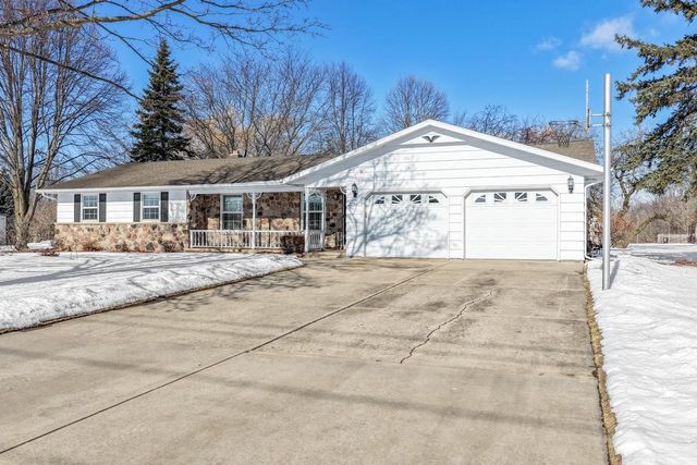 2751 ALLOUEZ AVENUE, Green Bay, WI 54311