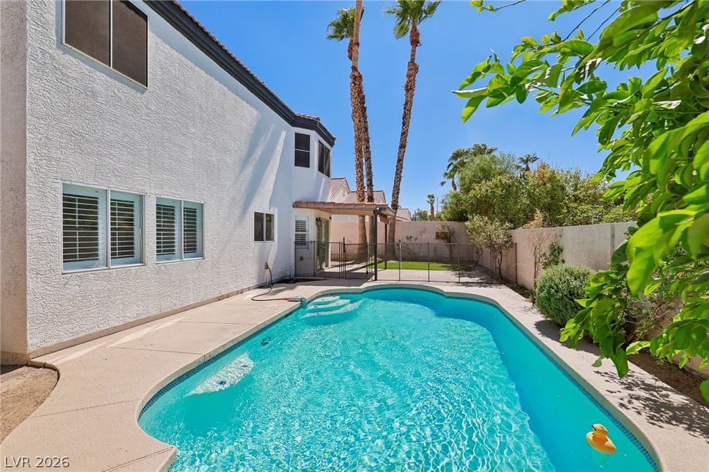 17 Golf View Drive, Henderson, NV 89074 — photo 2