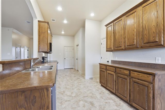 413 Lighthouse Court, Joshua, TX 76058