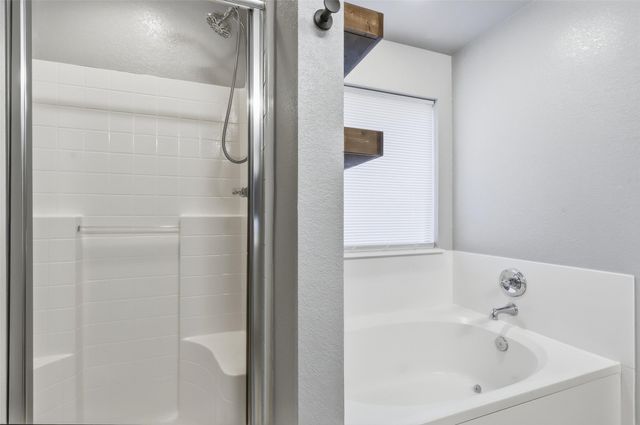 413 Lighthouse Court, Joshua, TX 76058