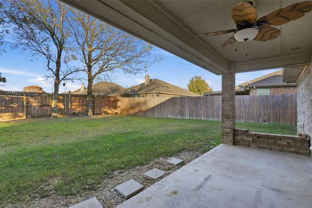413 Lighthouse Court, Joshua, TX 76058