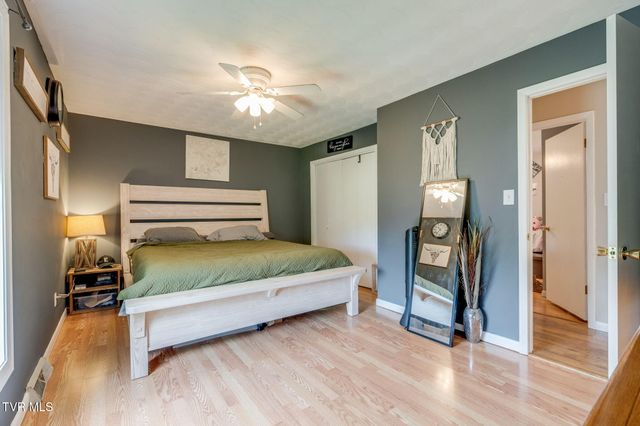 612 Larkspur Drive, Kingsport, TN 37660