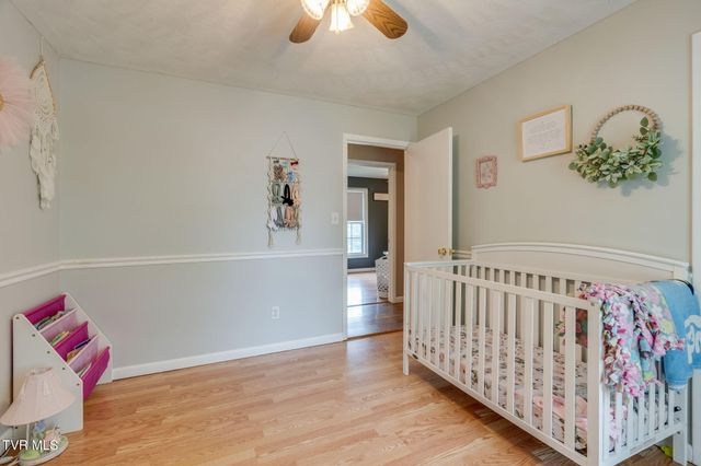 612 Larkspur Drive, Kingsport, TN 37660