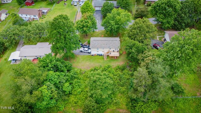 612 Larkspur Drive, Kingsport, TN 37660