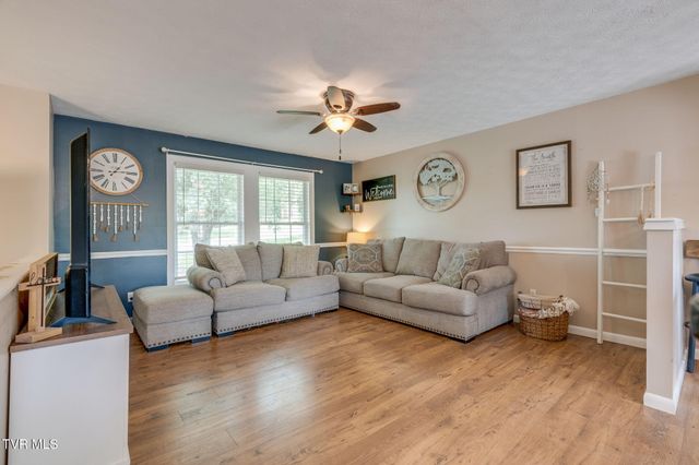 612 Larkspur Drive, Kingsport, TN 37660