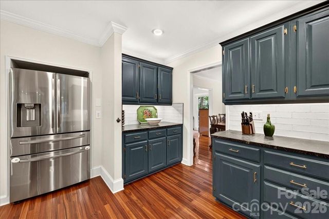 10300 Ben Franklin Court, Charlotte, NC 28277