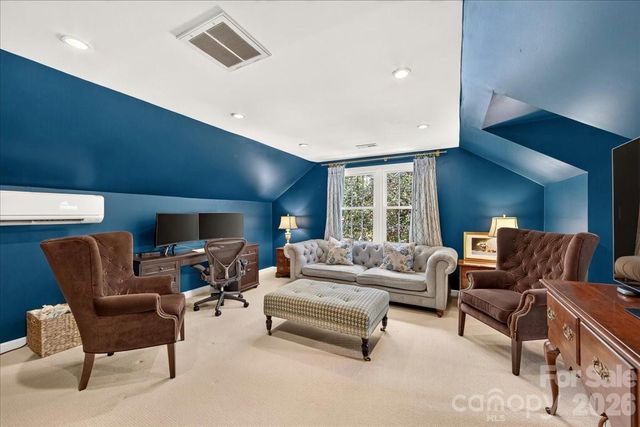 10300 Ben Franklin Court, Charlotte, NC 28277