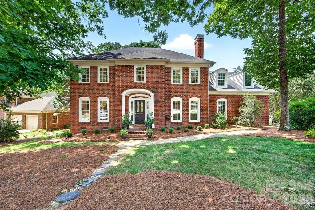 10300 Ben Franklin Court, Charlotte, NC 28277