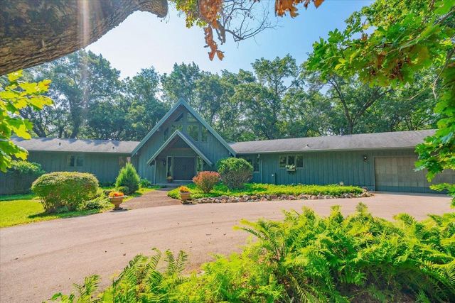 2650 N Britt Road, Janesville, WI 53548