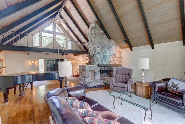 2650 N Britt Road, Janesville, WI 53548