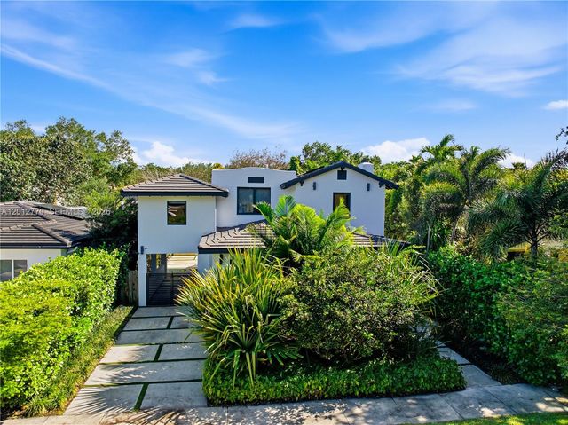 436 NE 88th St, El Portal, FL 33138