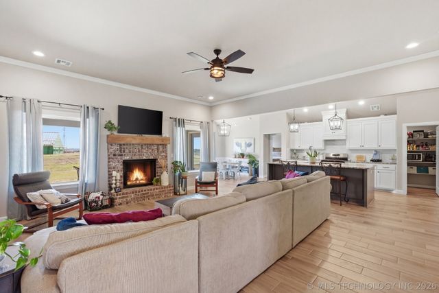 14001 N 54th East Avenue, Collinsville, OK 74021