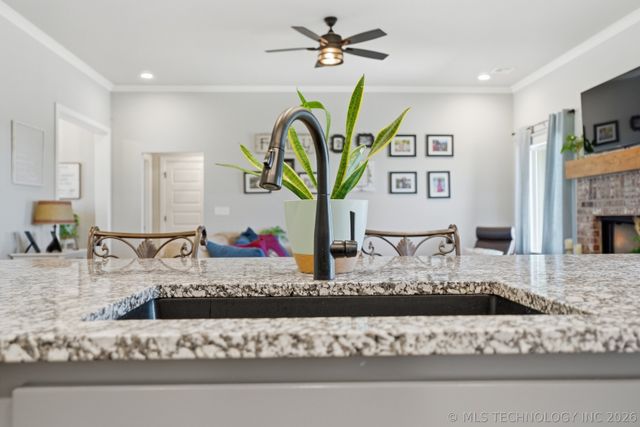 14001 N 54th East Avenue, Collinsville, OK 74021