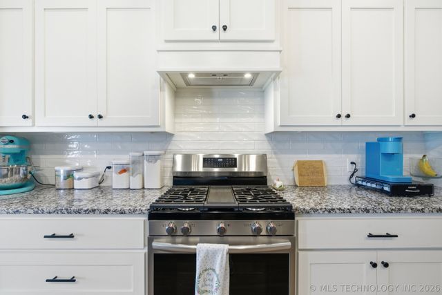 14001 N 54th East Avenue, Collinsville, OK 74021