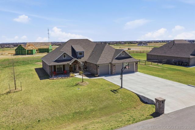 14001 N 54th East Avenue, Collinsville, OK 74021