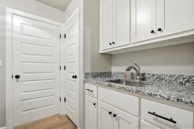 14001 N 54th East Avenue, Collinsville, OK 74021