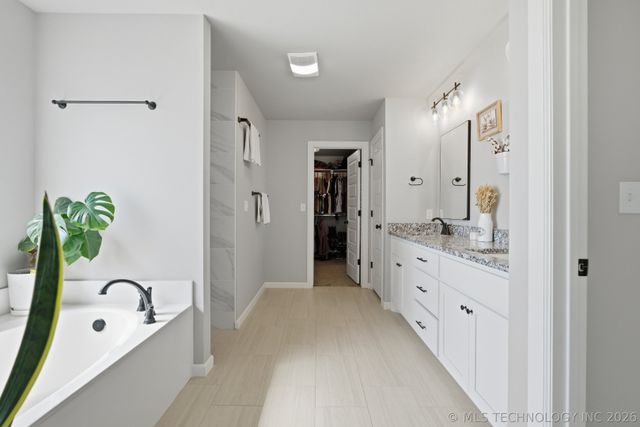 14001 N 54th East Avenue, Collinsville, OK 74021