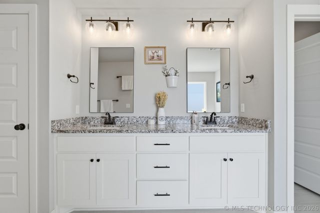 14001 N 54th East Avenue, Collinsville, OK 74021