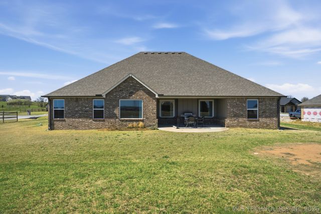 14001 N 54th East Avenue, Collinsville, OK 74021