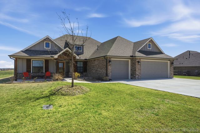 14001 N 54th East Avenue, Collinsville, OK 74021