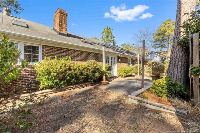 710 Roundtree Drive, Fayetteville, NC 28304