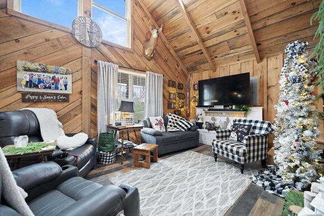 501 Baker Barr Road, Beattyville, KY 41311