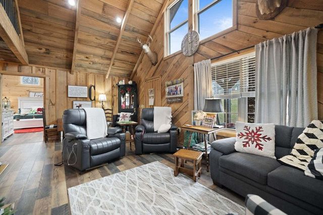 501 Baker Barr Road, Beattyville, KY 41311