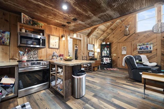 501 Baker Barr Road, Beattyville, KY 41311